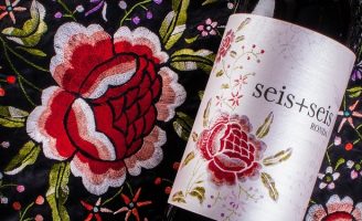 Centralpack – Seis + Seis – Chinchilla Wine