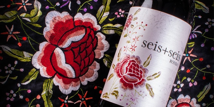 Centralpack – Seis + Seis – Chinchilla Wine