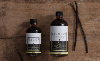 Corn Studio – Bruneus Naked Vanilla