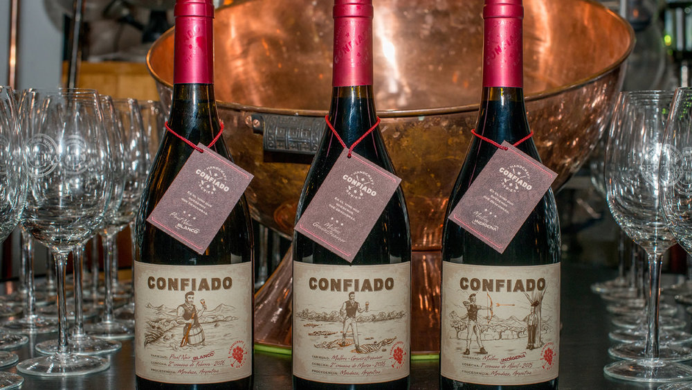 Confiado Wine Packaging Design / World Brand Design Society