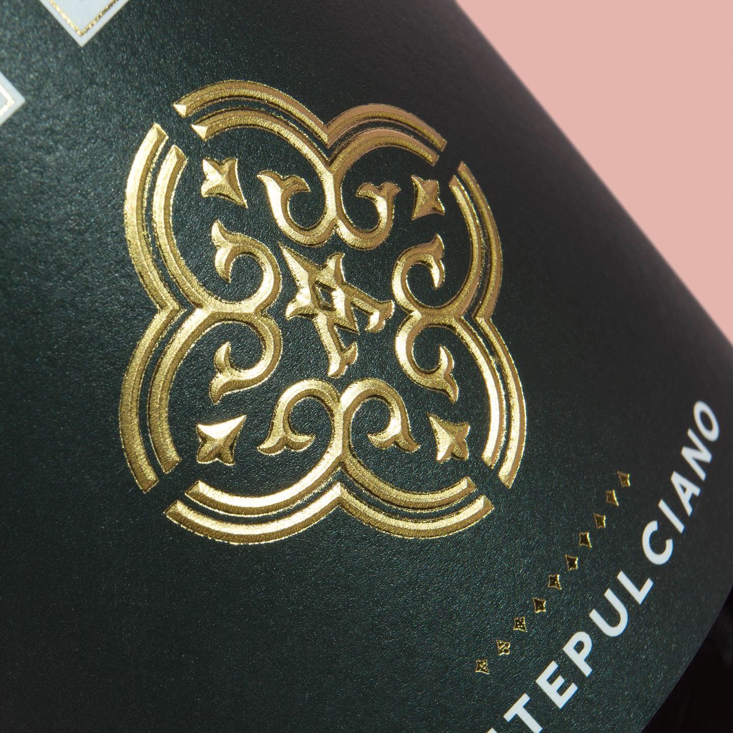 Altero Wines Packaging Design