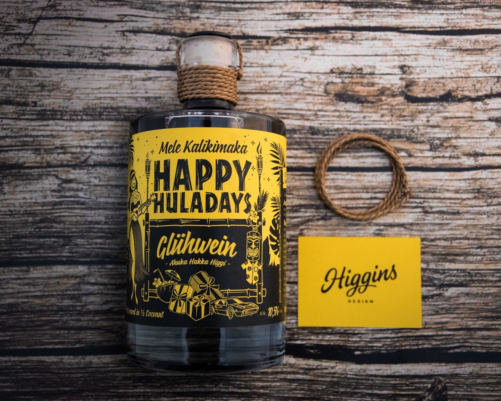 Higgins Design GmbH – “Happy Huladays”
