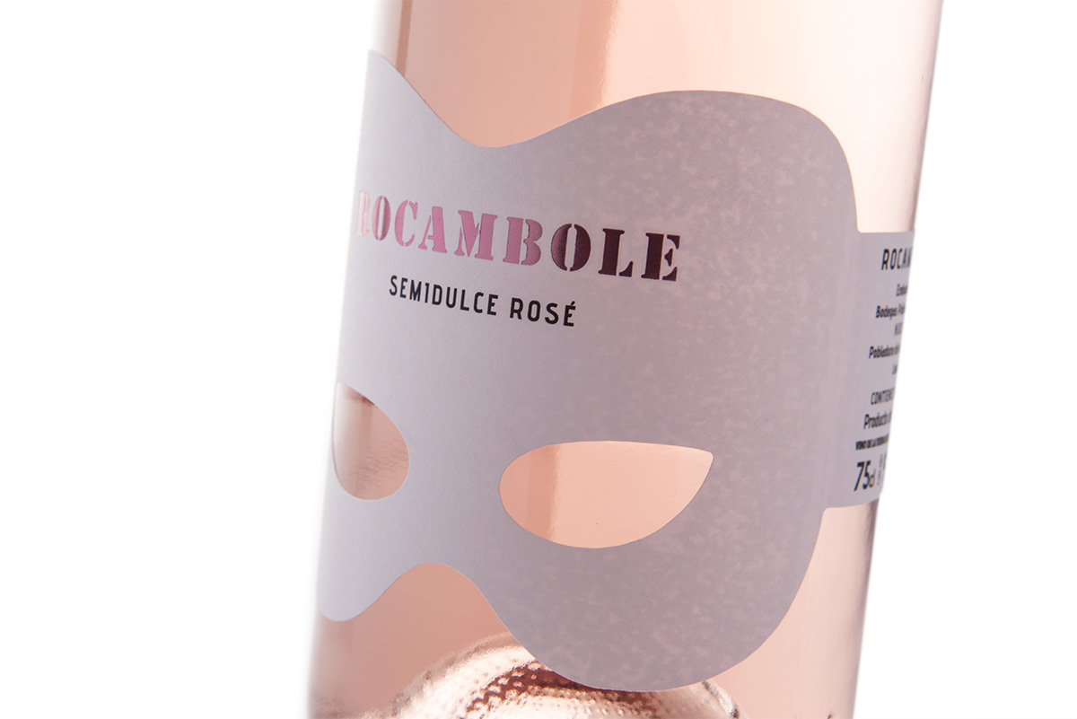 Funny and Elegant Packaging Design for Rosé Wine