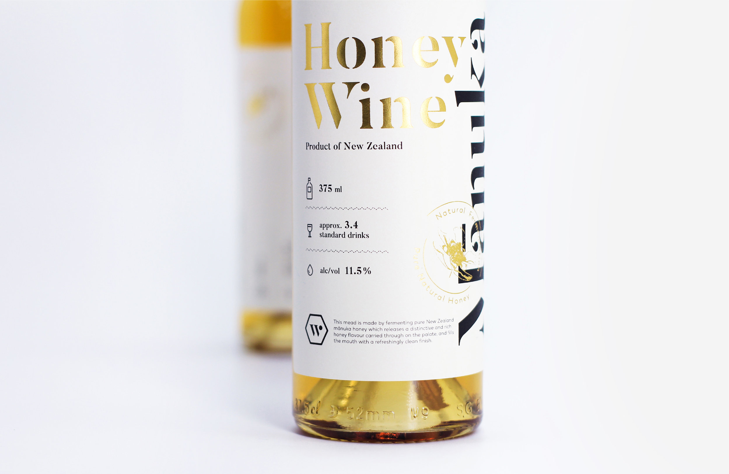 Packaging Design for New Zealand Mānuka Honey Wine