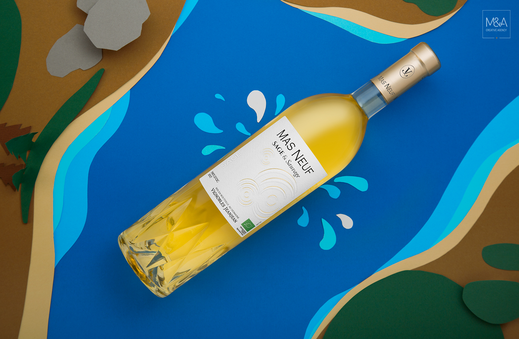 Between a Lake and Mediterranean Sea we Present White and Rose Wines Rebranded