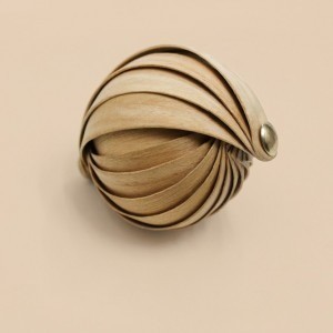 Mary Vinogradova – Infinity Jewelry Packaging Concept