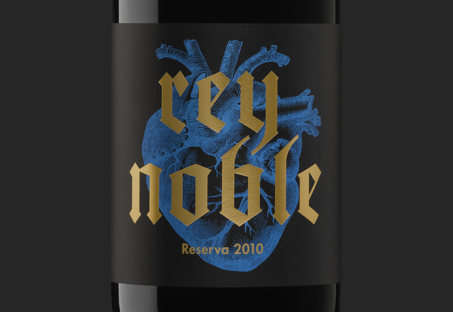 Brand Redesign and Strong Typographic Solution for Spanish Wine Packaging