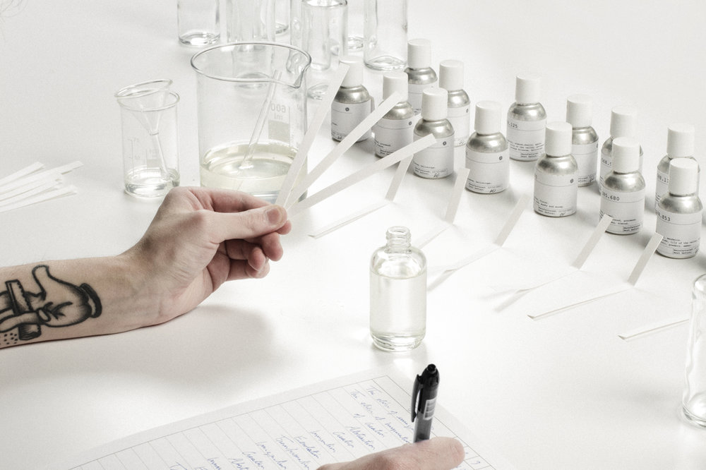 Spanish Perfumes Packaging Design Provides Unique Seasonal Gifting