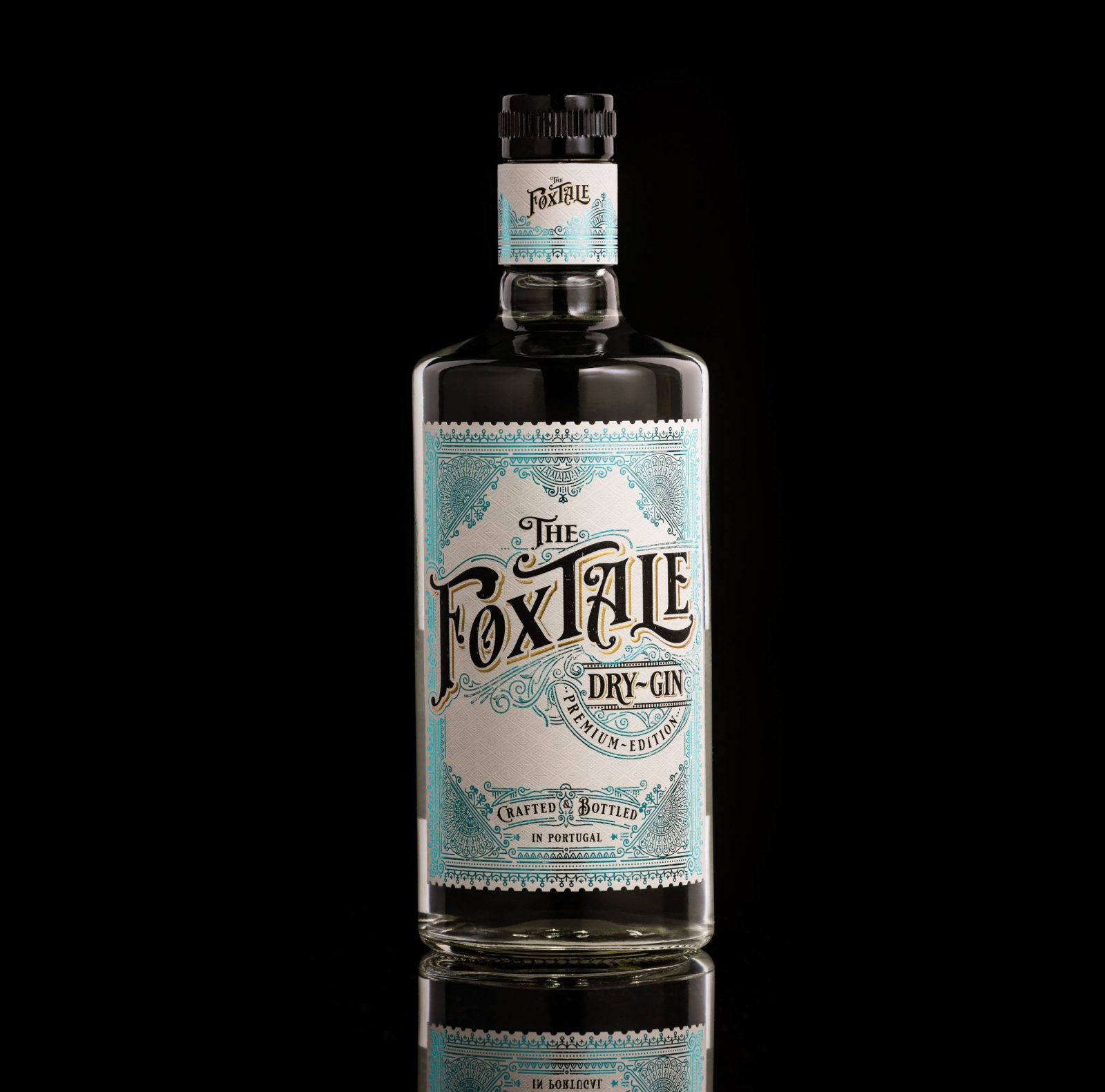 Premium Fresh Looking Gin With a Vintage-Inspired Touch