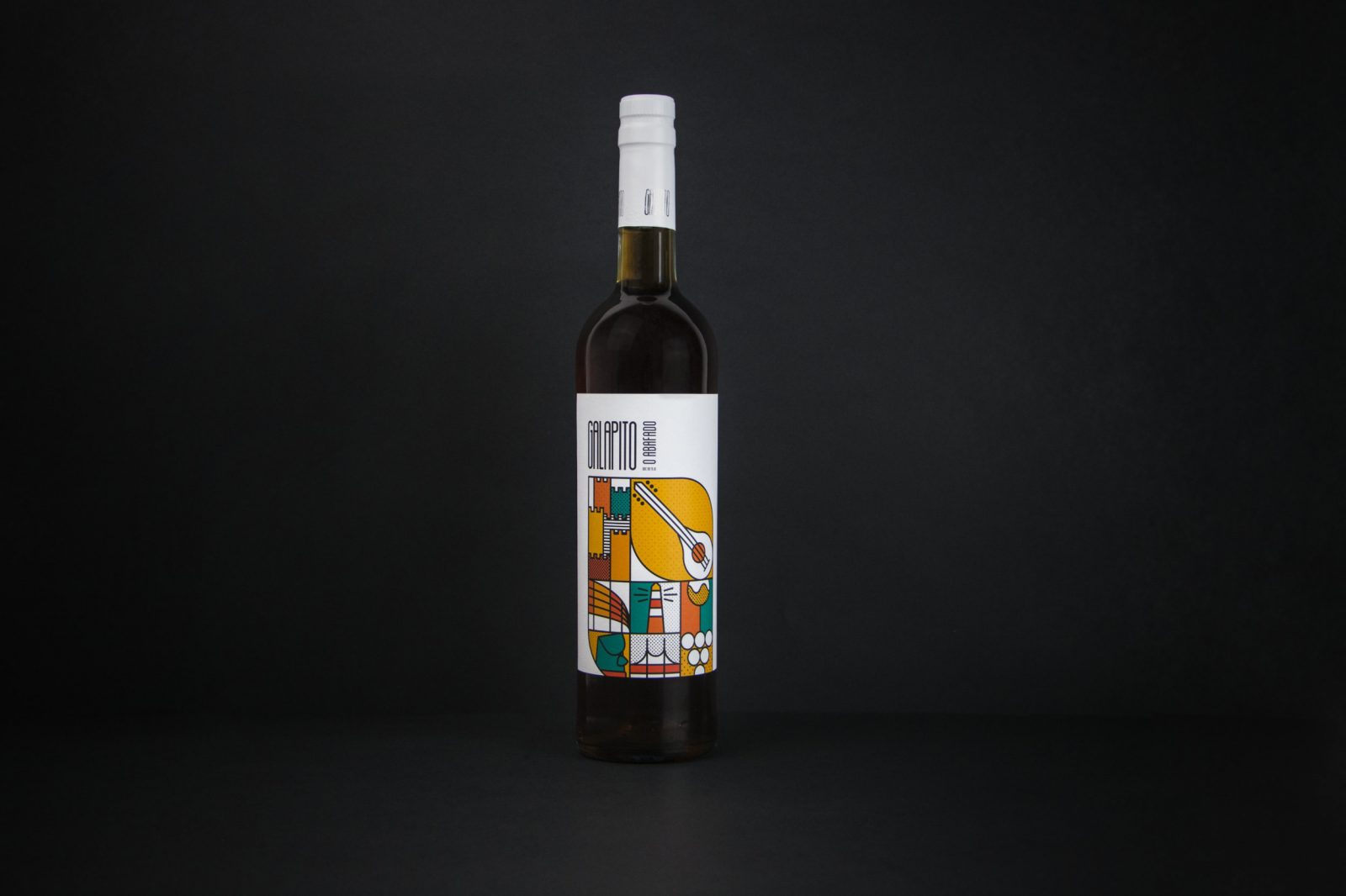 Brand Identity and label Design for Galapito a New Dessert Wine Produced in Portugal