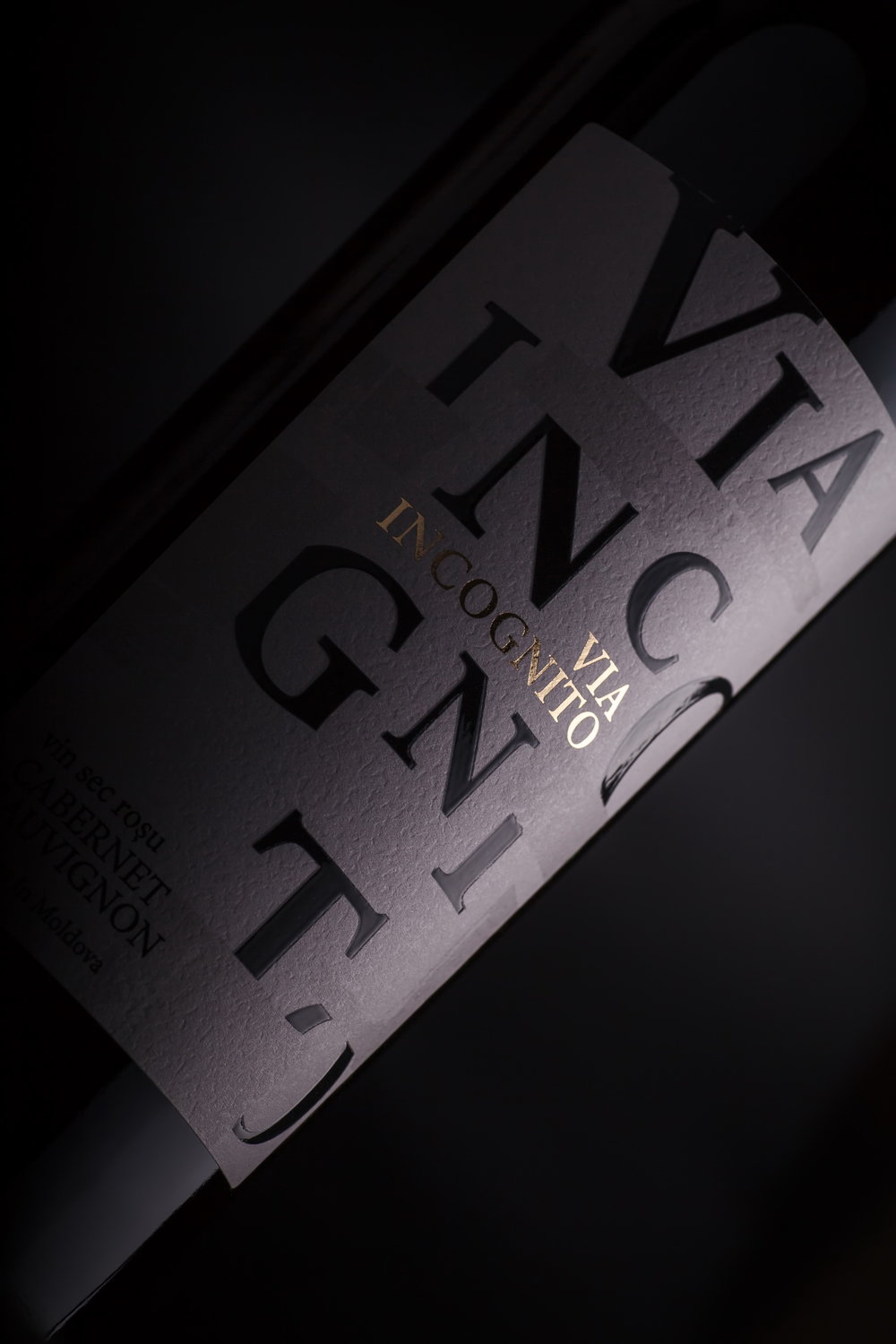 Via Incognito Modern Wine Label Design / World Brand Design Society