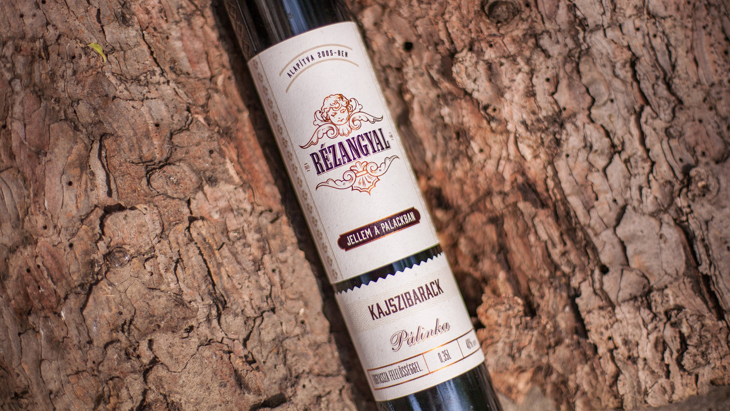 Packaging Design for Rézangyal