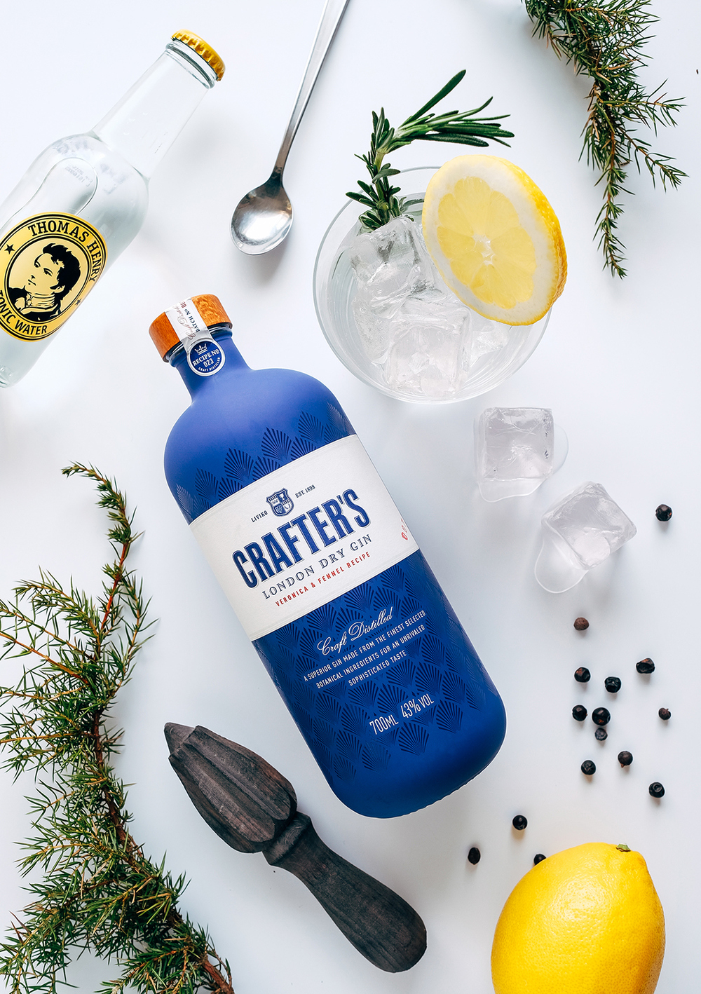 KOOR Packaging design – Crafters Gin
