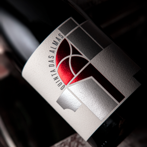Agency Design creates new branding for wine commercial repositioning