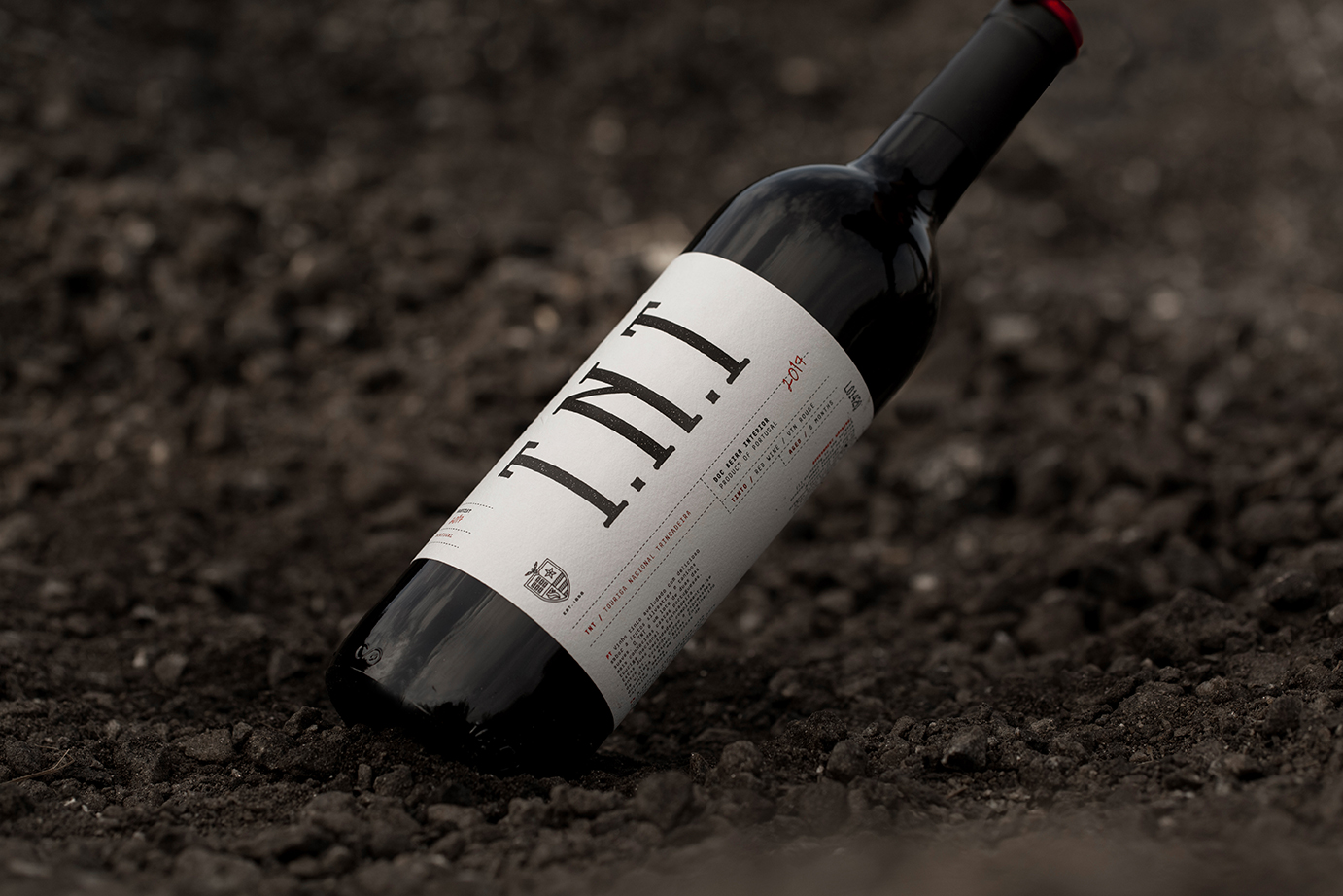 TNT Wine Label — Almeida Garrett Wines