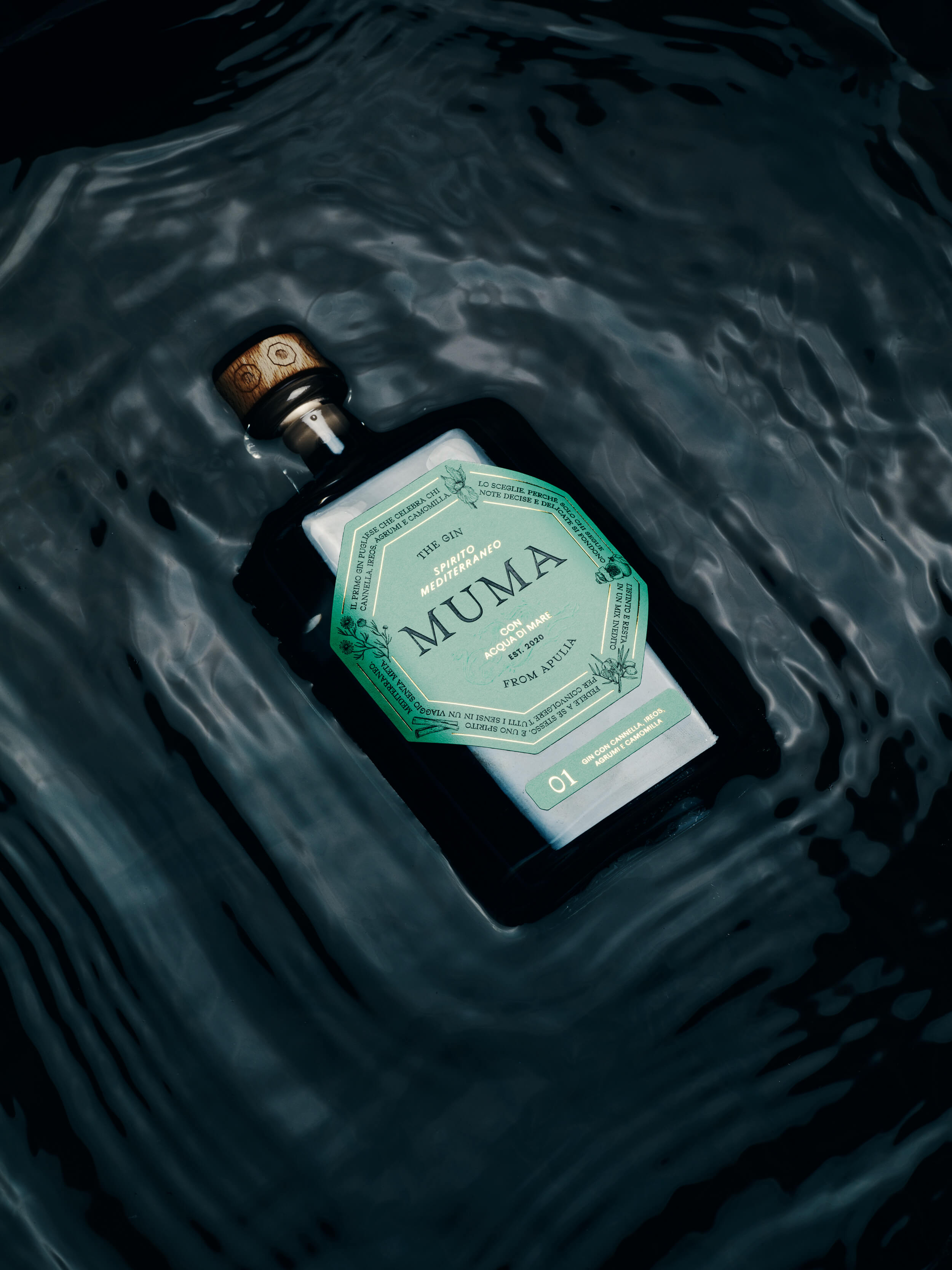 Muma Gin Branding and Packaging by Carosello Lab