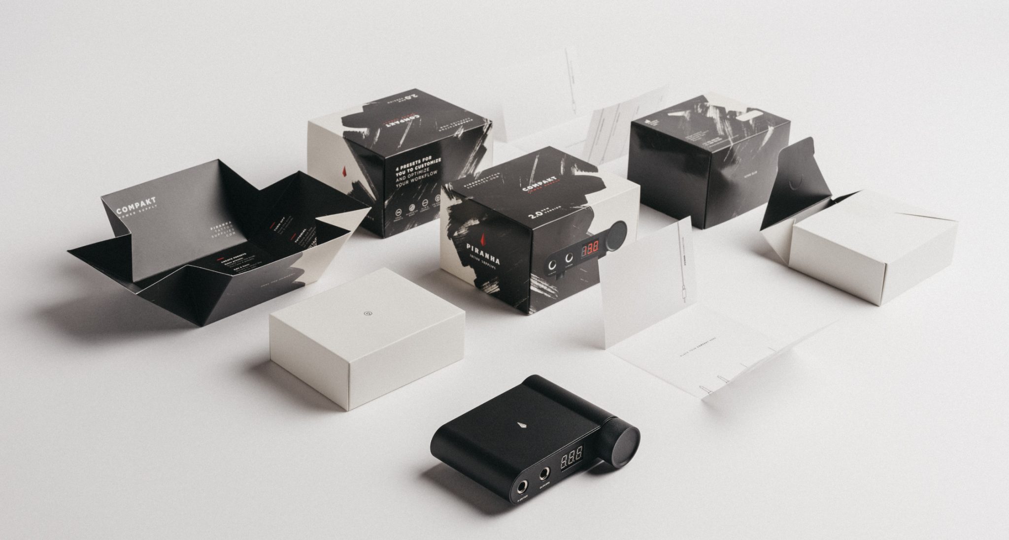 Packaging as a Straightforward Manual for an Electronic Product Created by Possibility