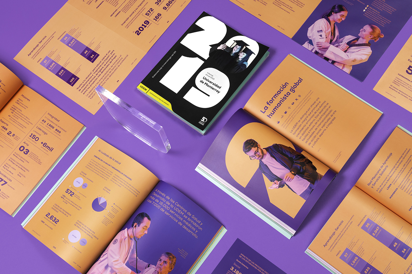 Universidad de Monterrey Annual Report 2019 by Reset Co.