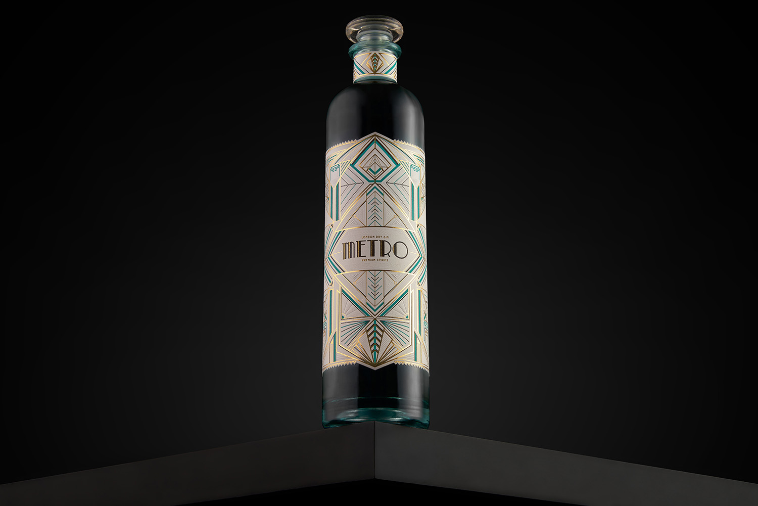 Art Deco Inspired Gin Created by Javier Garduño Estudio de Diseño