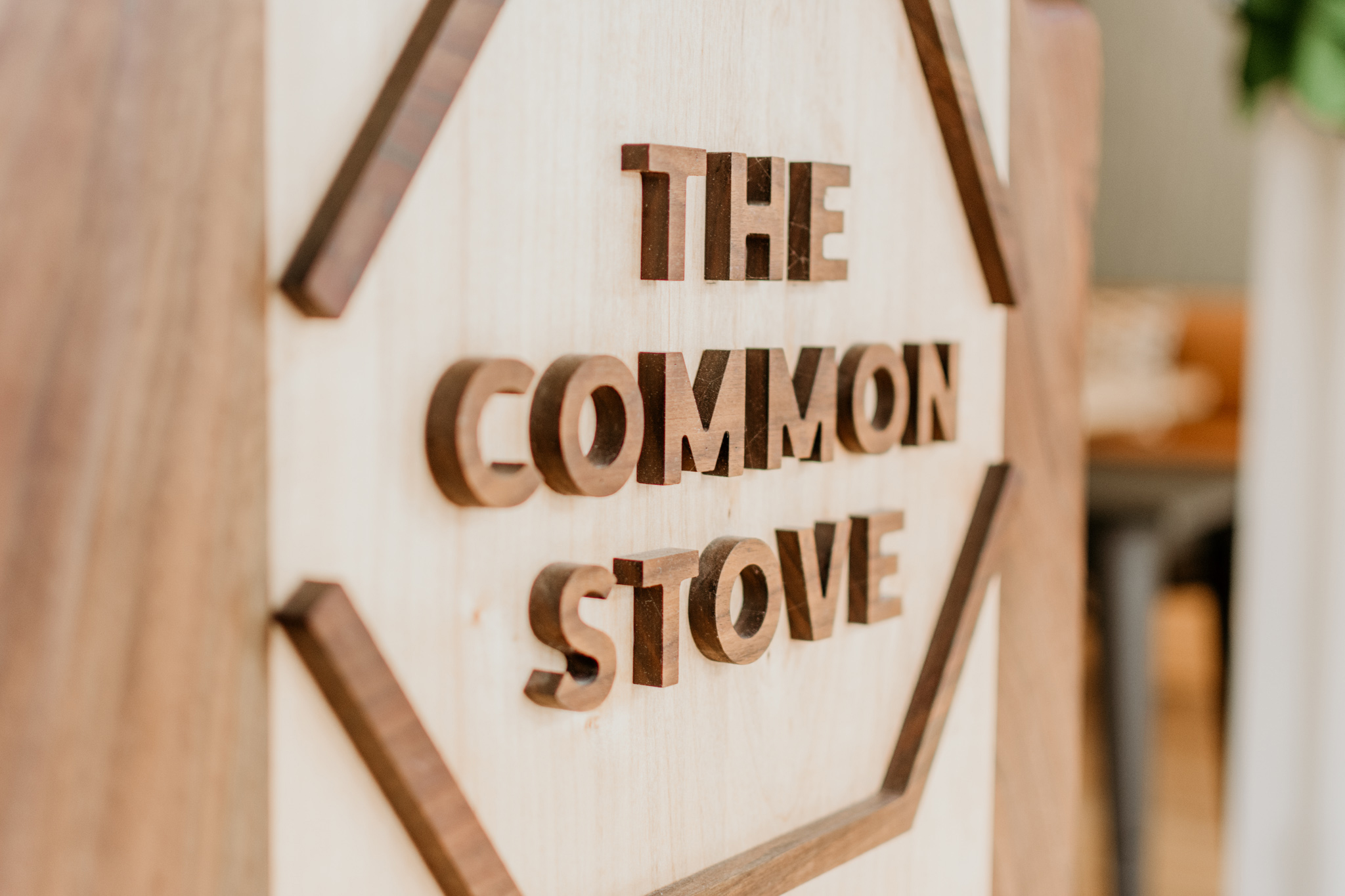 Brand Identity For Canadian Neighbourhood Restaurant “The Common Stove”