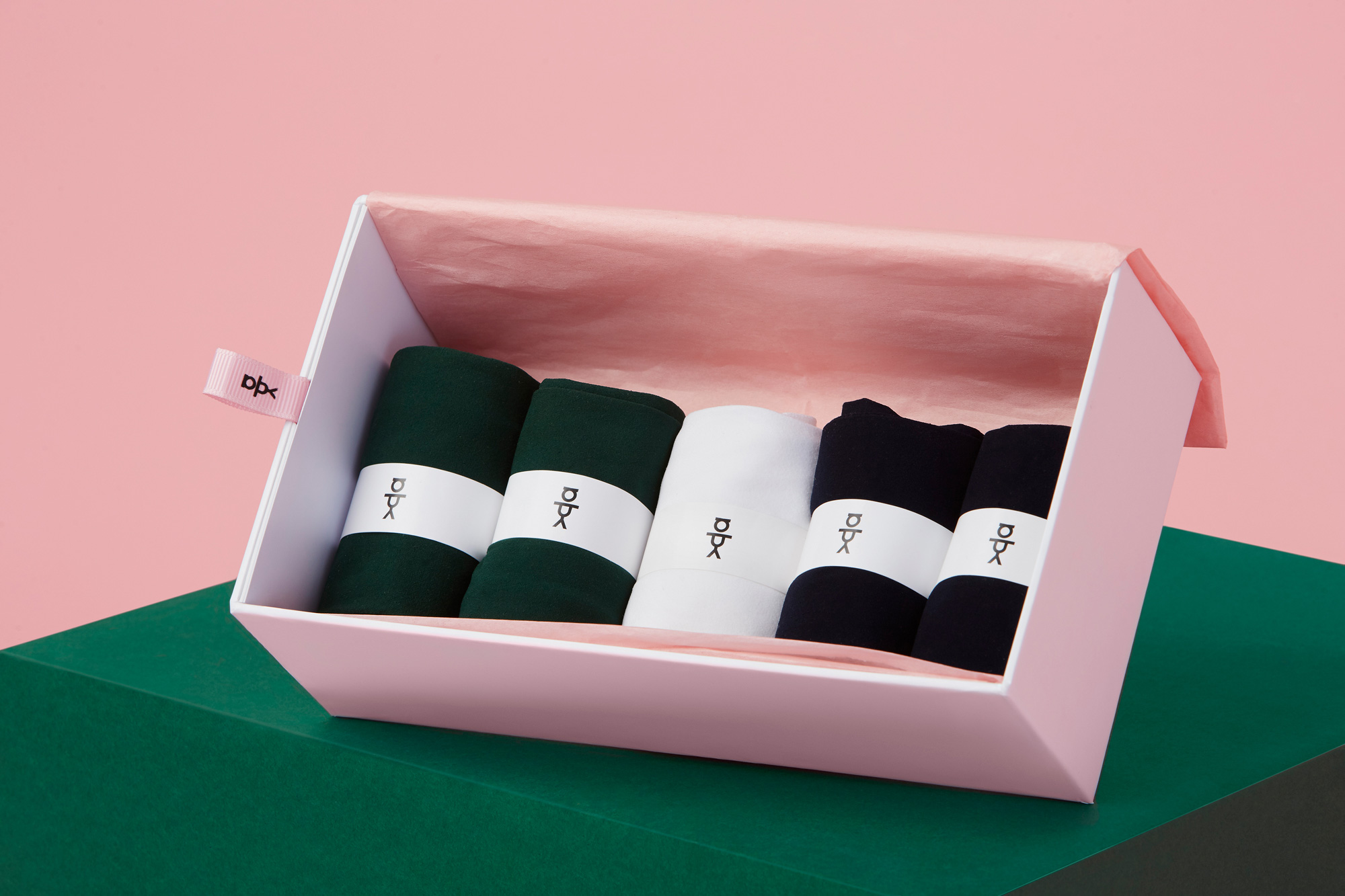 Rolling.Design Agency Created Packaging and Branding YULA Girls’ Tights