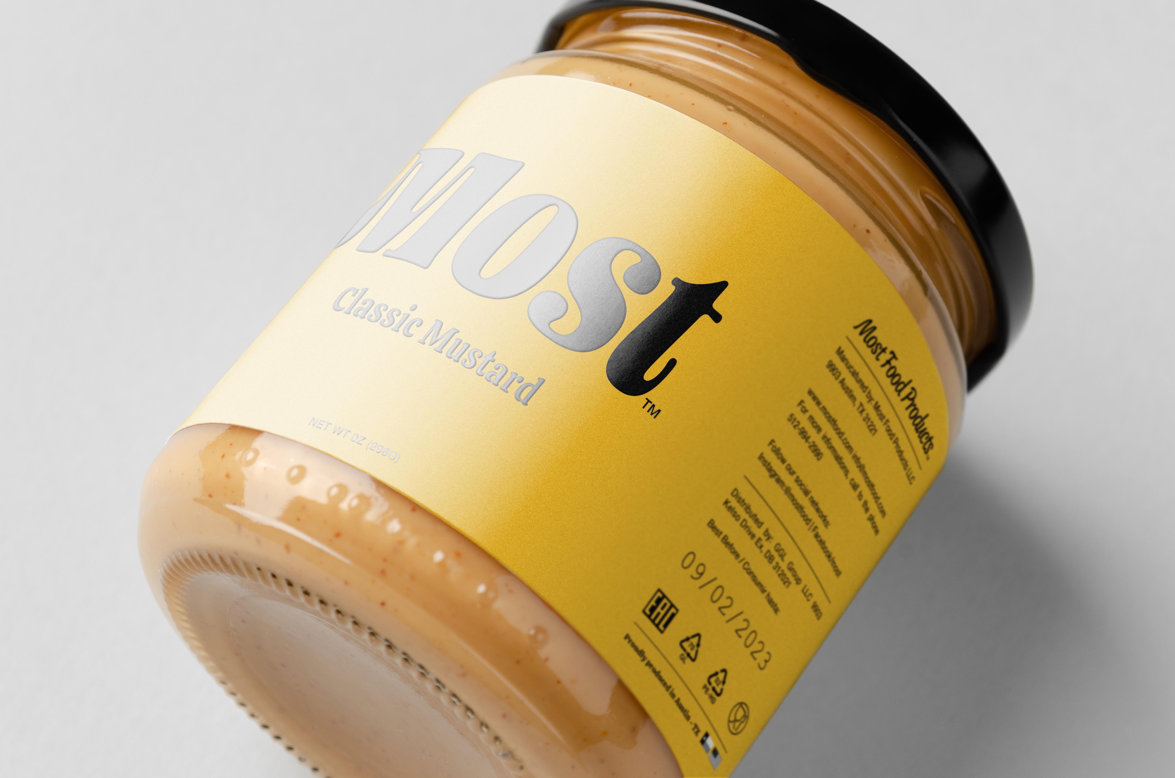 Estudio Leo Tavares Develops Label for Most Mustard