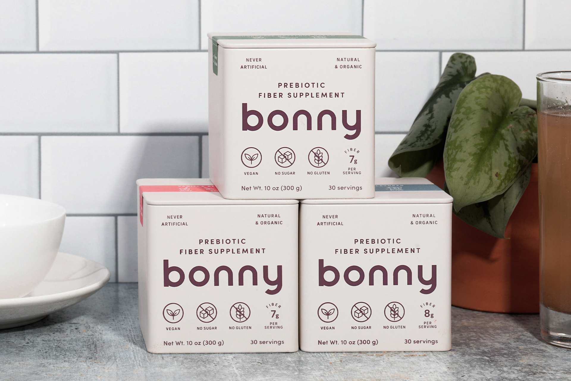 Tomomi Maezawa Creates Brand Identity for Bonny Fiber Supplements
