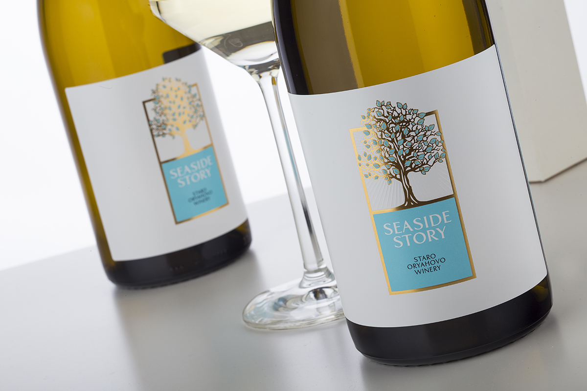 Seaside Story Wine Brand Creation by the Labelmaker
