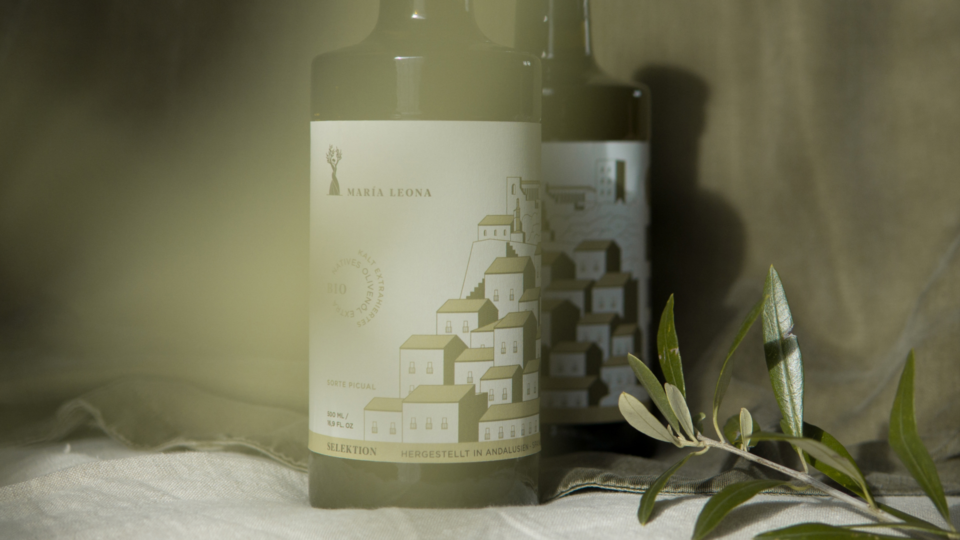 Maria Leona Olive Oil Label by Ela Gabriela Design