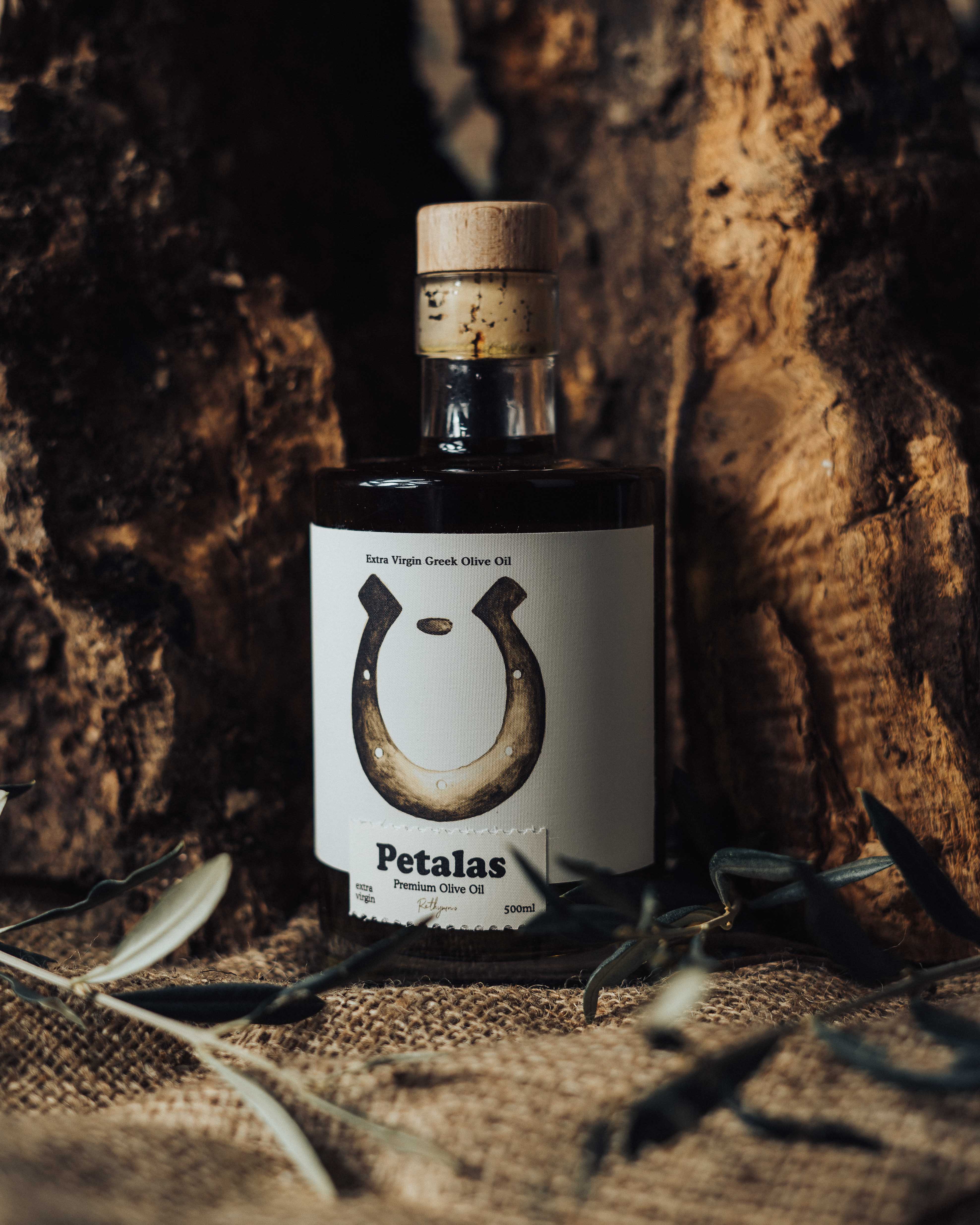 Petalas Premium Olive Oil Packaging Design