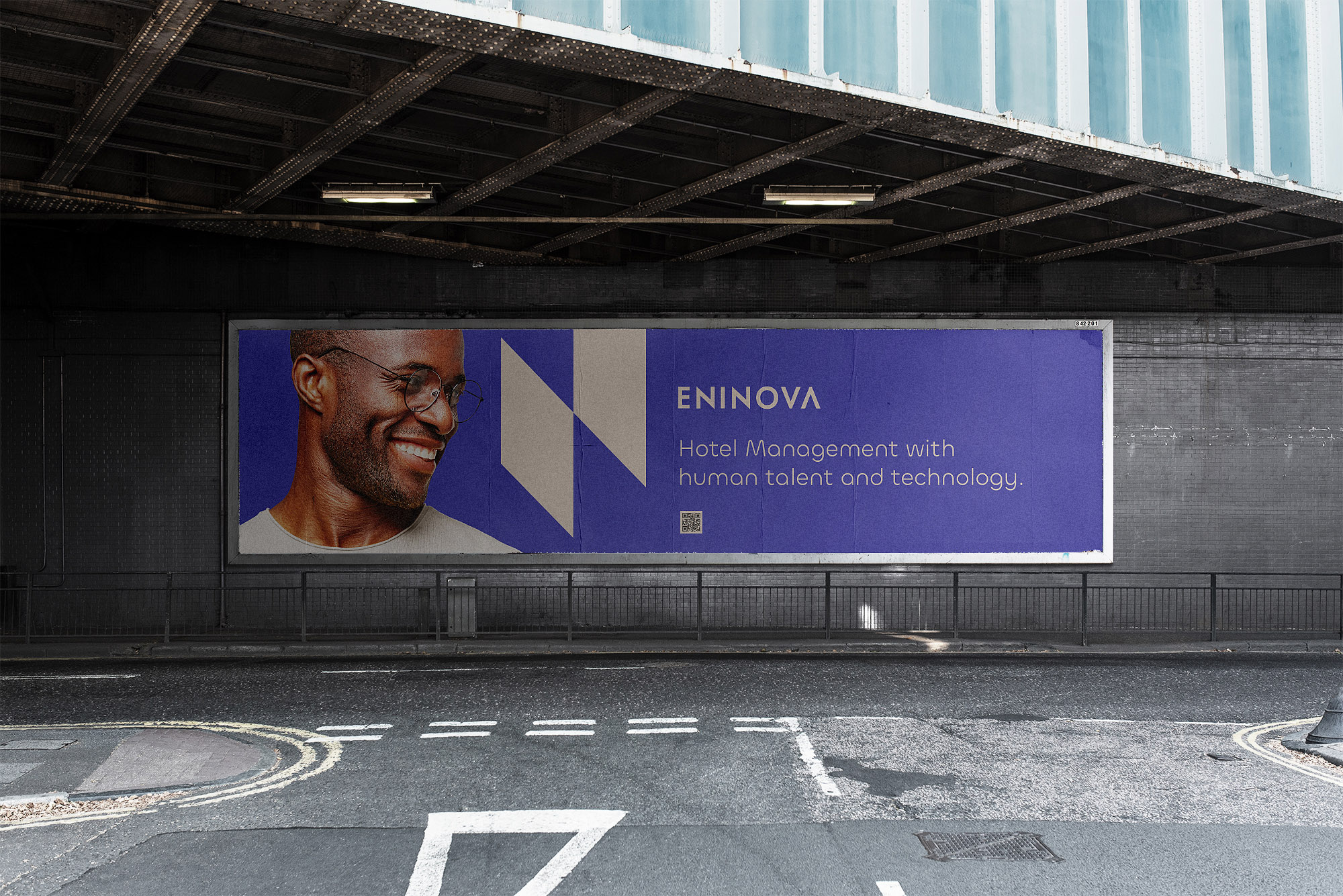 Eninova Hospitality – Branding and Visual Identity