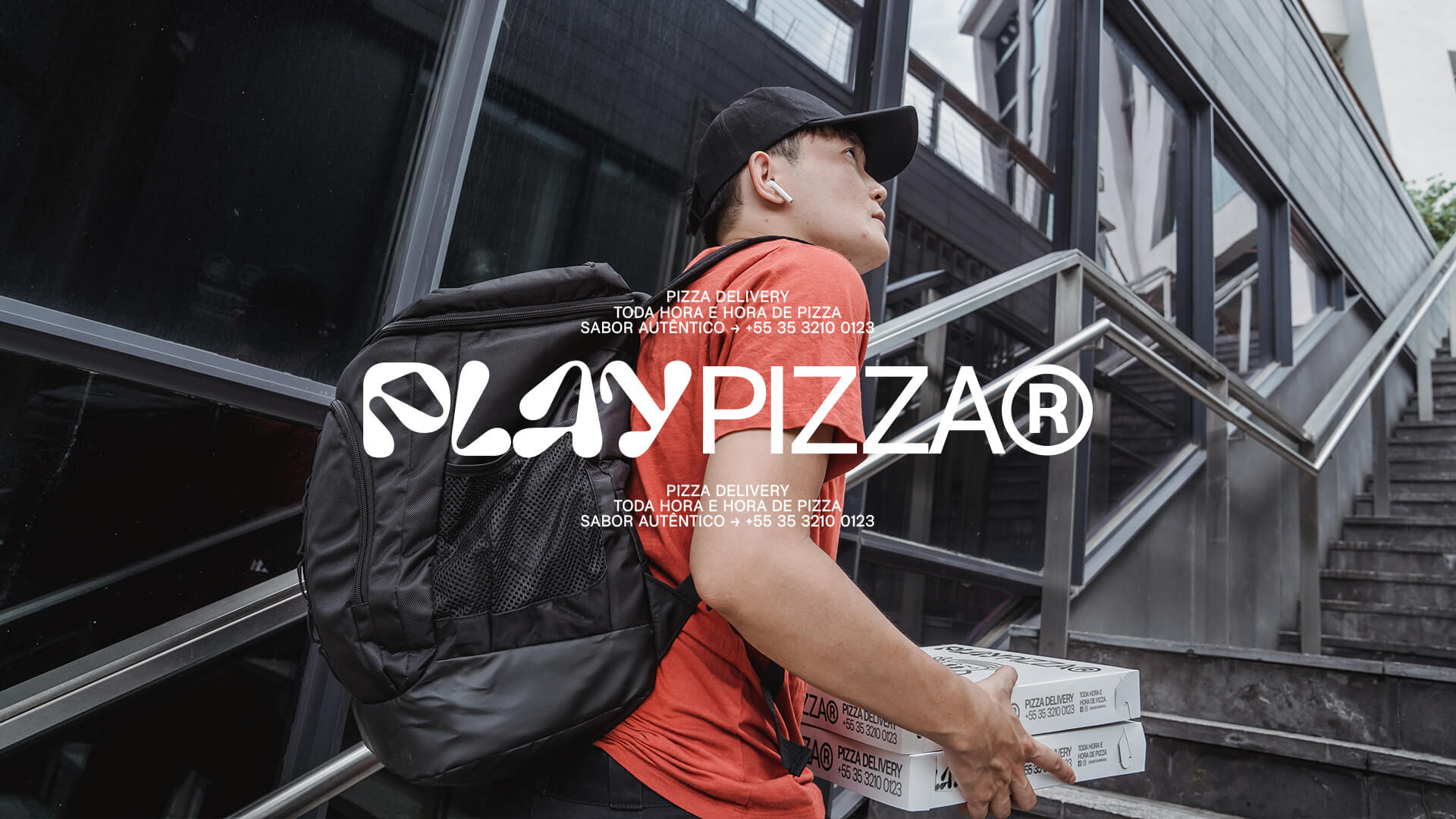 Estúdio Kuumba Creates Play Pizza Delivery Brand Design