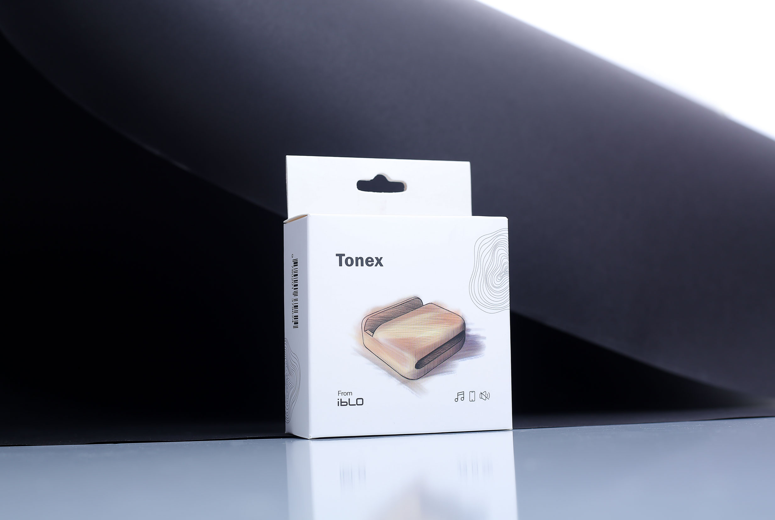 Iblo Tonex Wooden Phone Stand Packaging Design