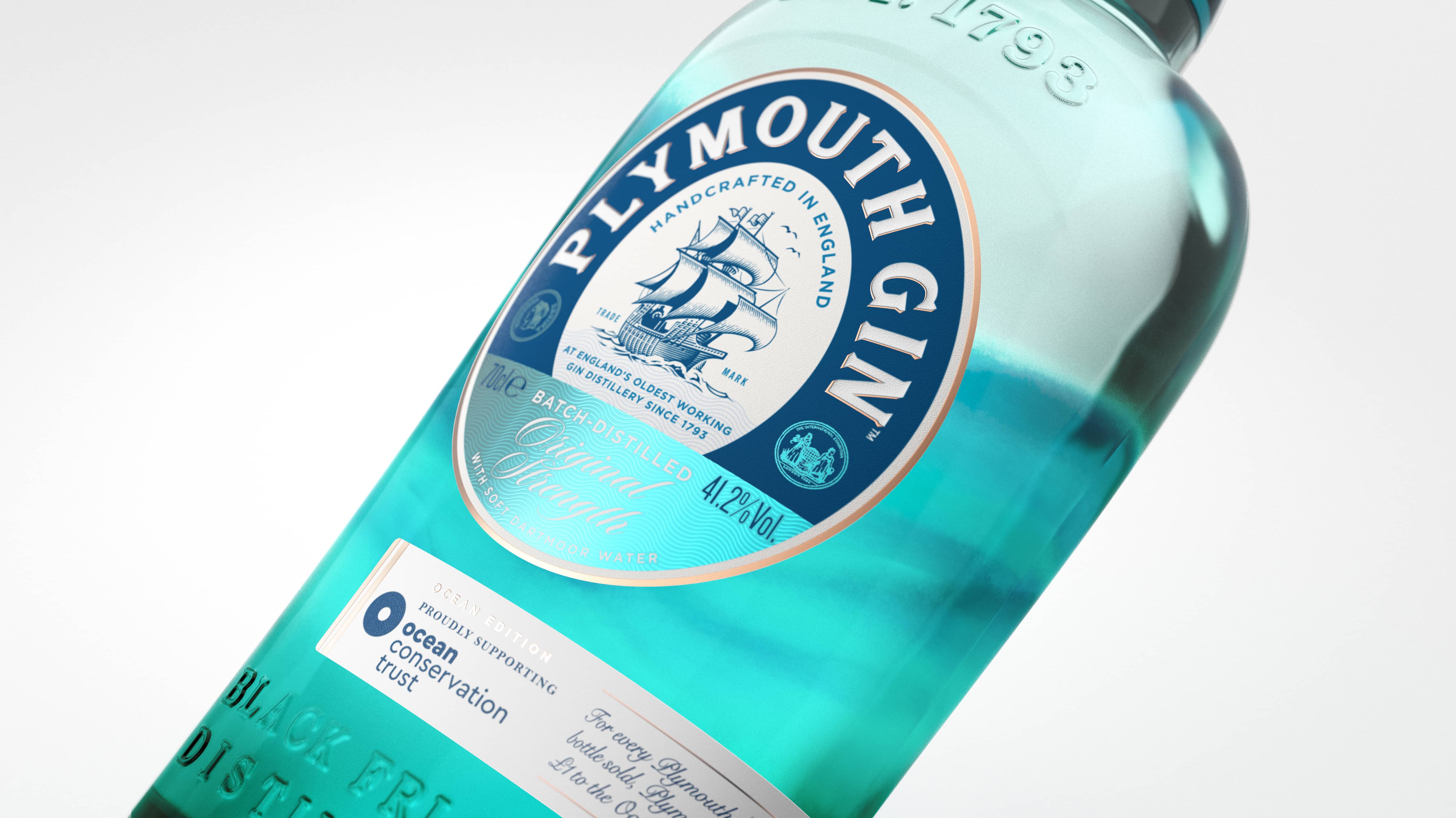 Making Waves, Boundless Brand Design Designs Plymouth Gin’s New Limited Edition Bottle, In Partnership With Ocean Conservation Trust