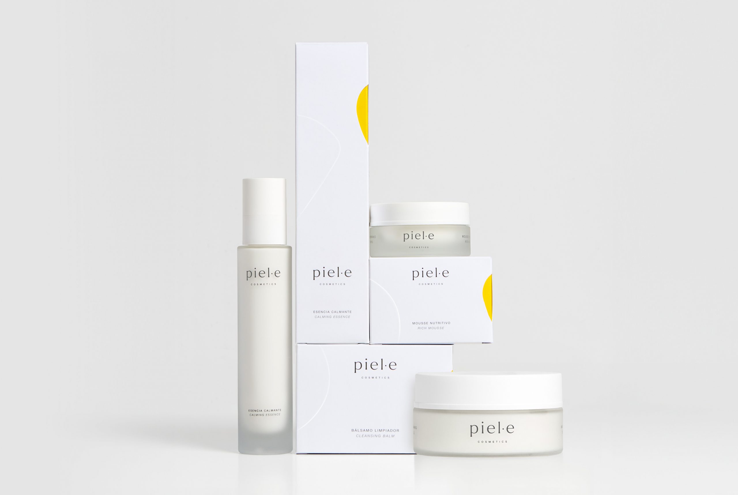 Piel·e Cosmetics Packaging and Logo for Skin Care Products Piel·e. 2022