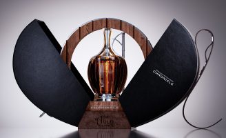 Chronicle Whisky by Omdesign