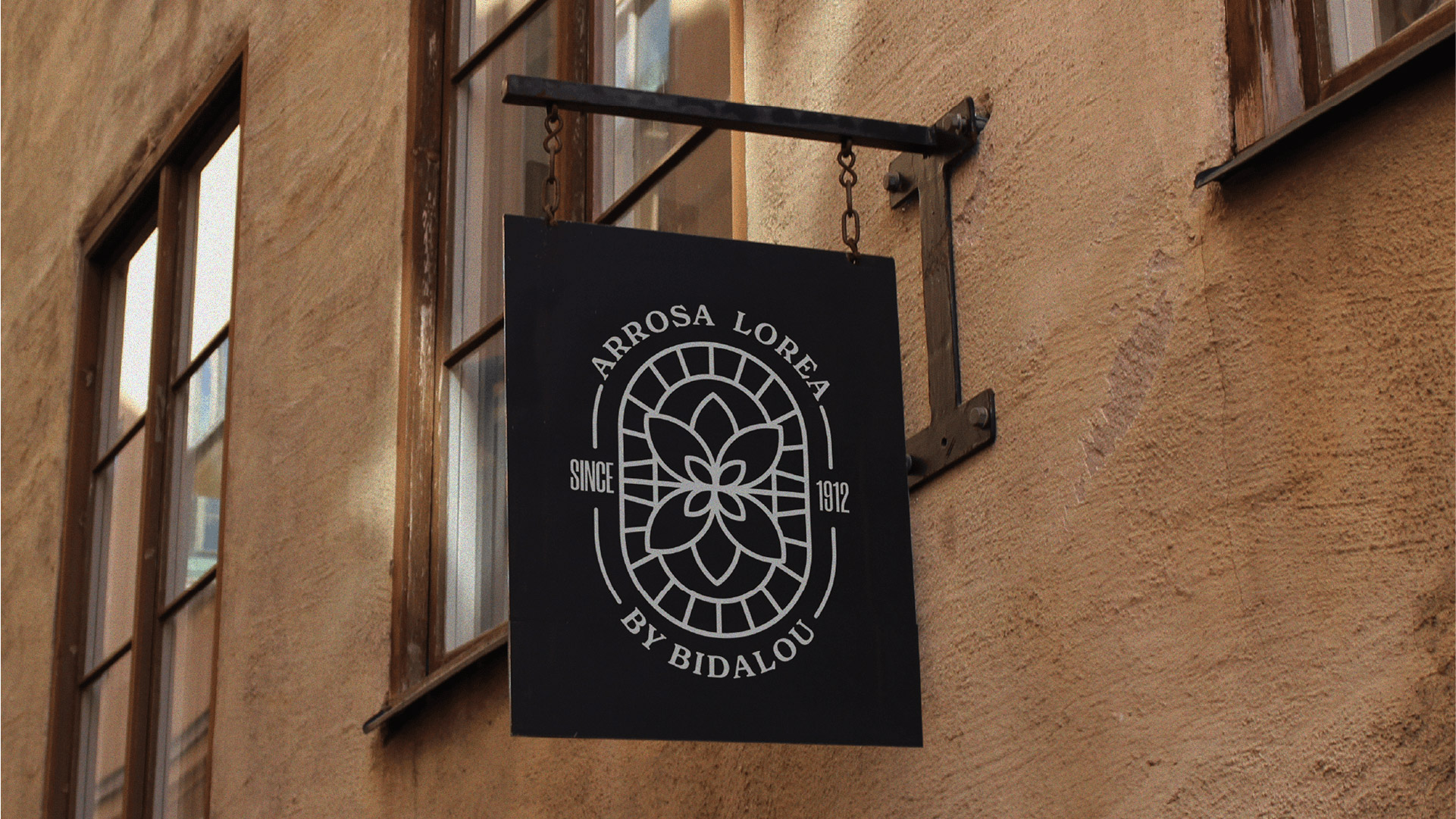 Brand Design for Arrosa Lorea Luxury Flower Shop and Guest House By Bidalou
