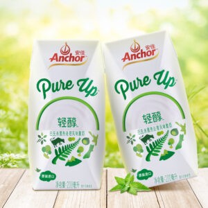 ShinyBay Design Creates Anchor Pure-up Yogurt Packaging Design