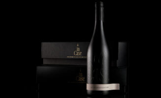 Fynk’s ‘In Case’ Wine Packaging Redefines Luxury with Personalizable Ribbons for Every Occasion