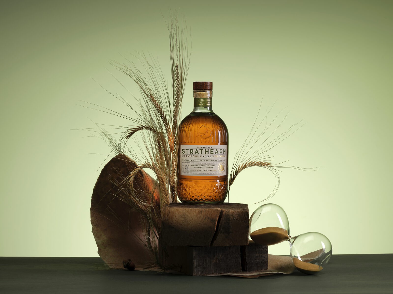 Douglas Laing & Co Elevates Whisky Branding with Strathearn’s Nature-Inspired Packaging