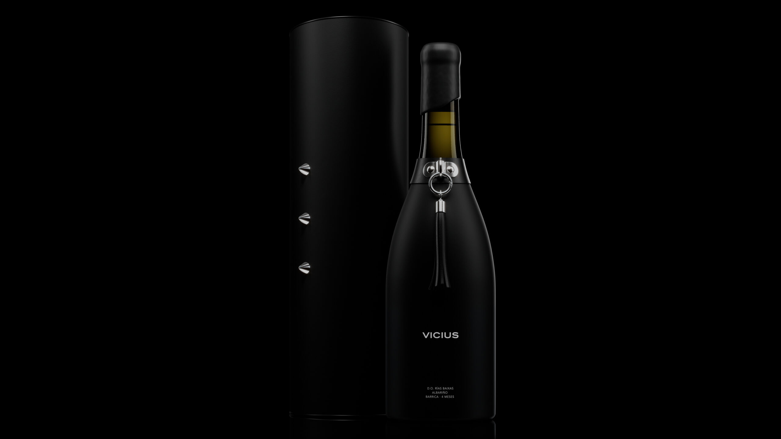 Roberto Núñez Studio’s Seductive Packaging for Vicius White Wine