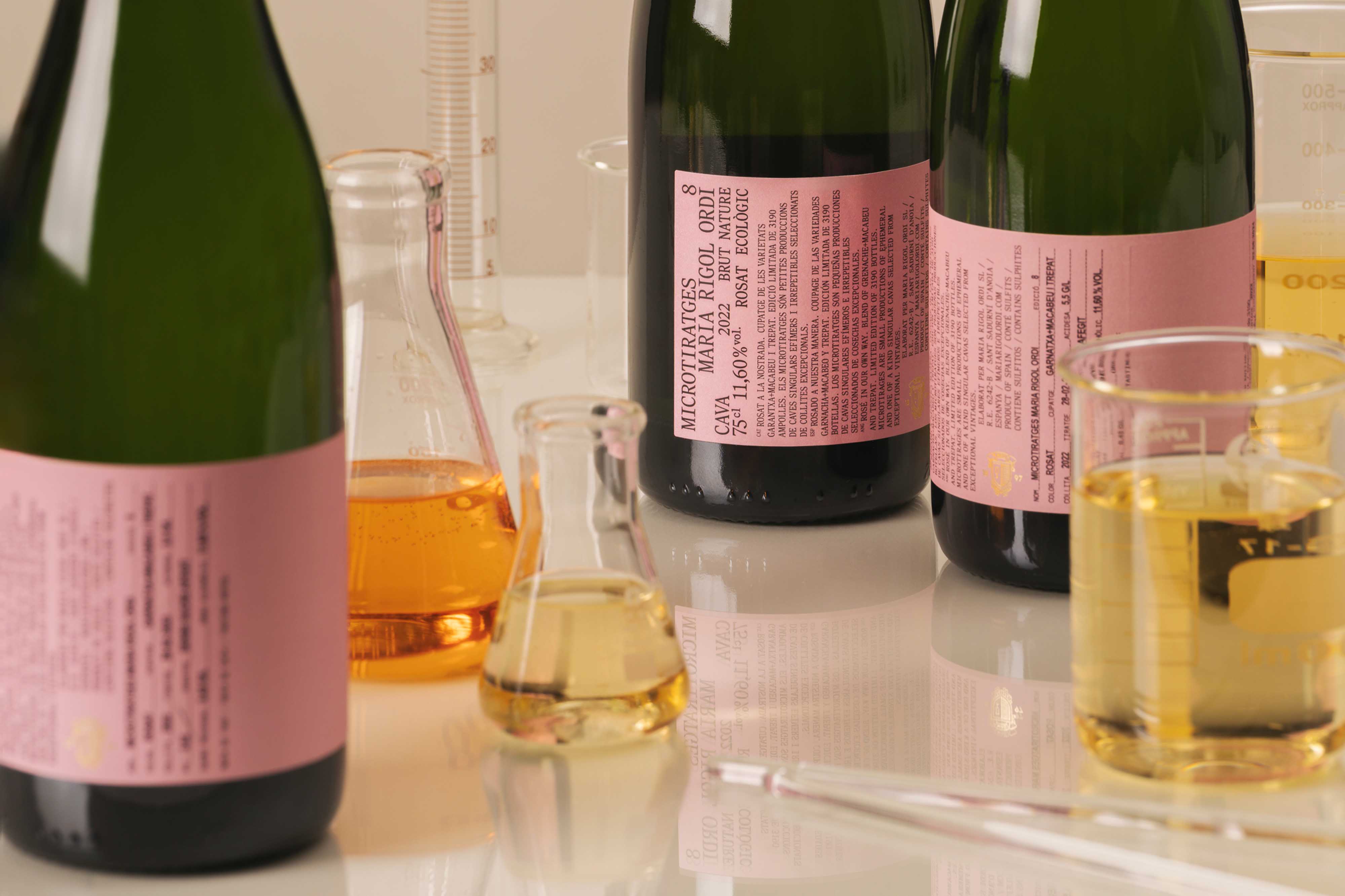 Atipus Brings Scientific Elegance to Maria Rigol Ordi’s 8th Edition Rosé