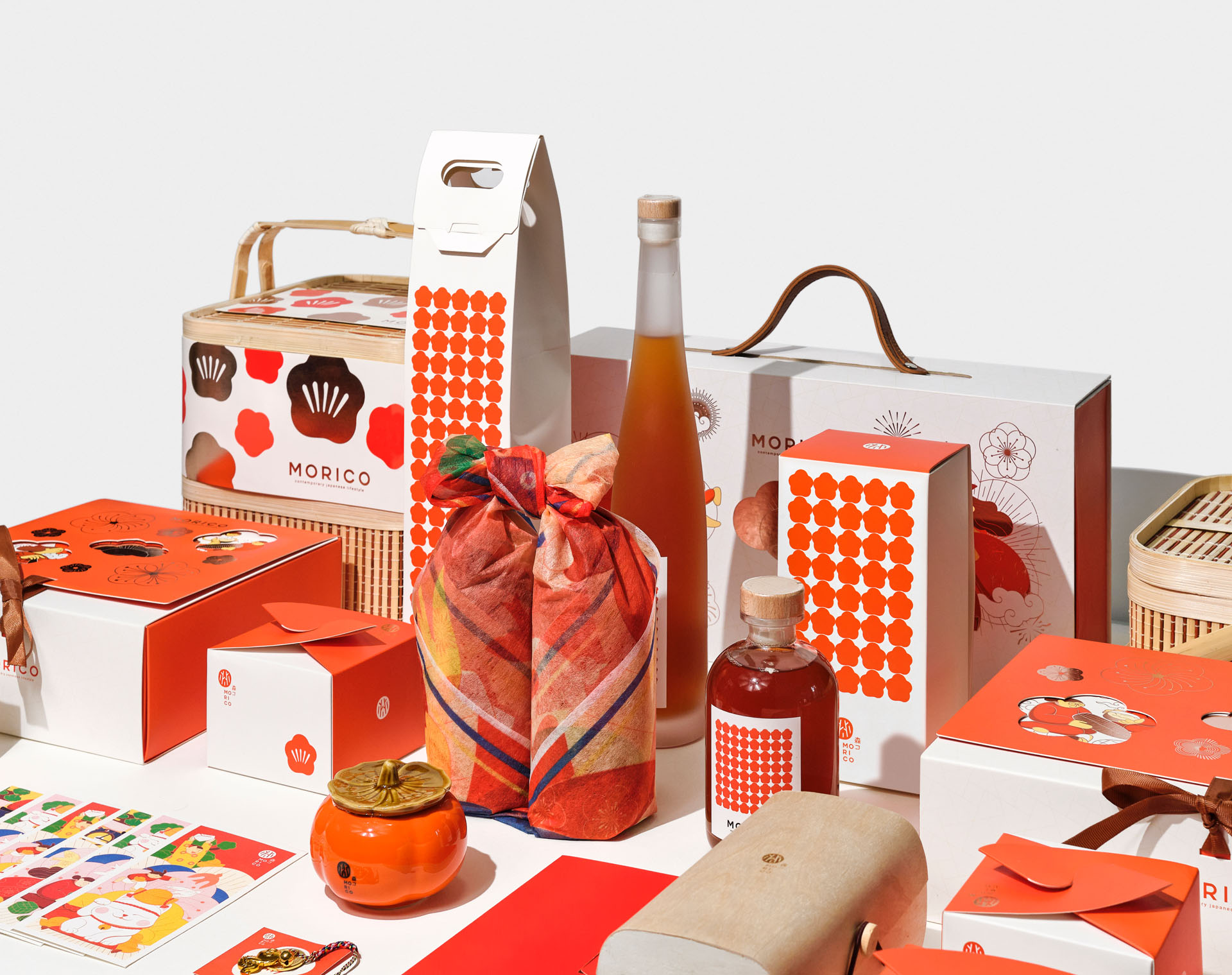 Fins Studio Fuses Vietnamese and Japanese Traditions in Tết (Lunar New Year) Visual Identity