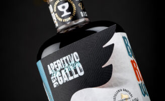 Dario Frattaruolo Reinvents Label Design for Aperitivo del Gallo’s 40th Anniversary