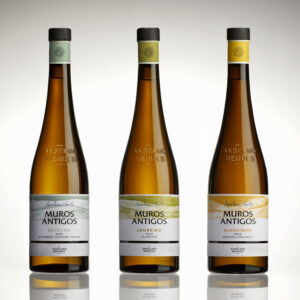 Muros Antigos Wine Range Packaging Design by Anselmo Mendes