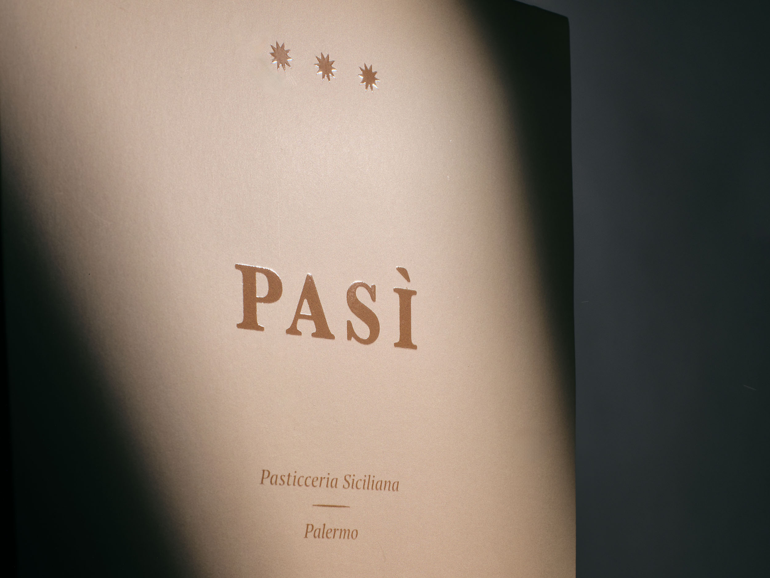 Factory Designs a Luxurious Packaging Experience for Sicilian Pastry Brand Pasì