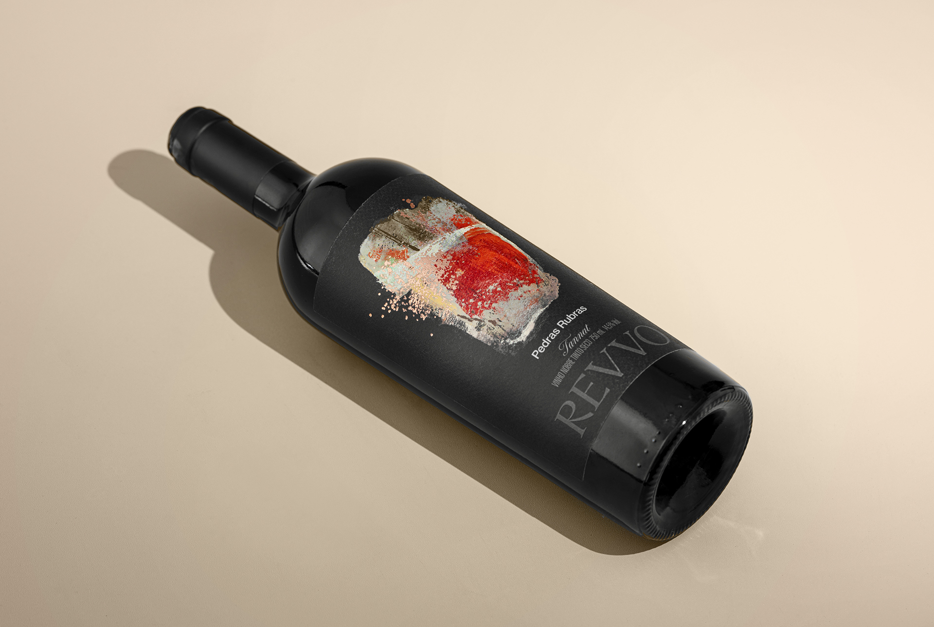 Revvo Pedras Rubras Label Design by Holy Design Studio