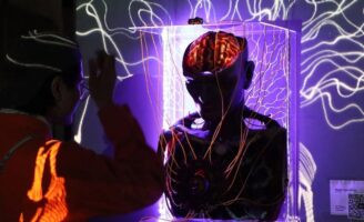 Students from Universidad Iberoamericana Activate Perception Through The Mystic Eye – Interactive Intervention