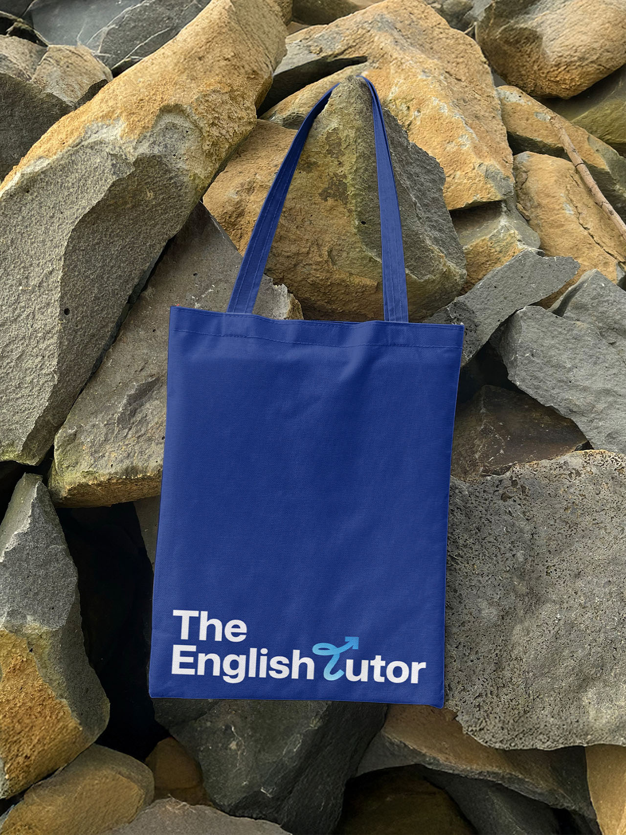 The English Tutor by Trịnh Minh Đạt Brings Academic Credibility and Warmth Into One Guided Brand System