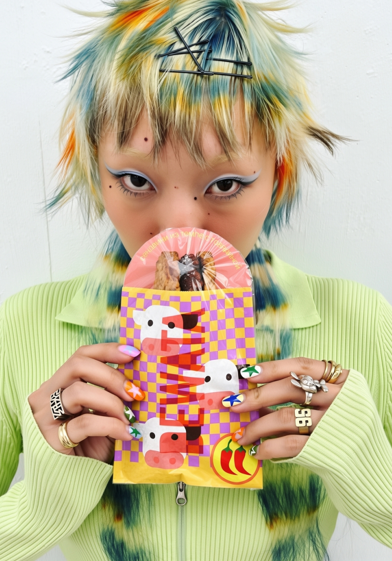 Lisa Nesterova Develops Dewata as a Tempeh Sandwich Brand With Expressive Packaging Highlighting Ingredient Identity